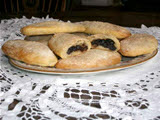 Browns Original Banbury Cakes on a plate